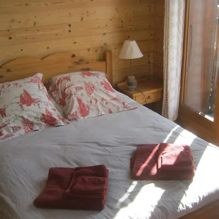 Chalet De *