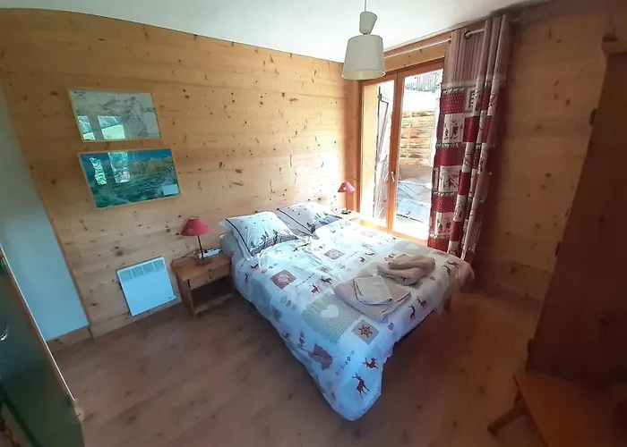 Chalet De Valmorel